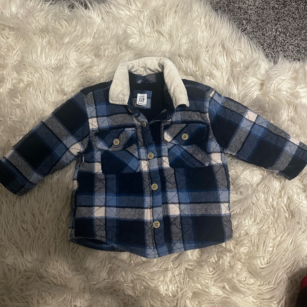 Toddler boys baby gap lined size 18-24 months Shacket. - Picture 4 of 5